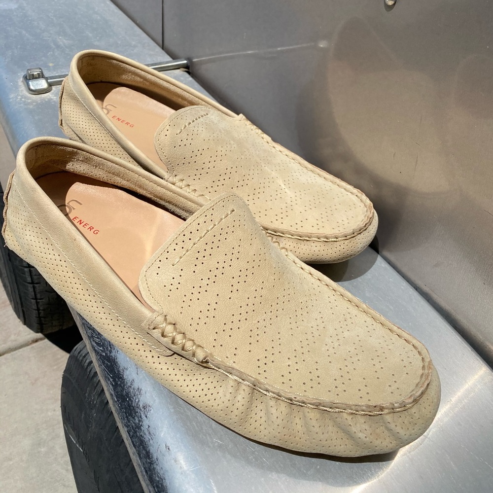 Men’s ugg driving shoes. Moccasins. Brand new